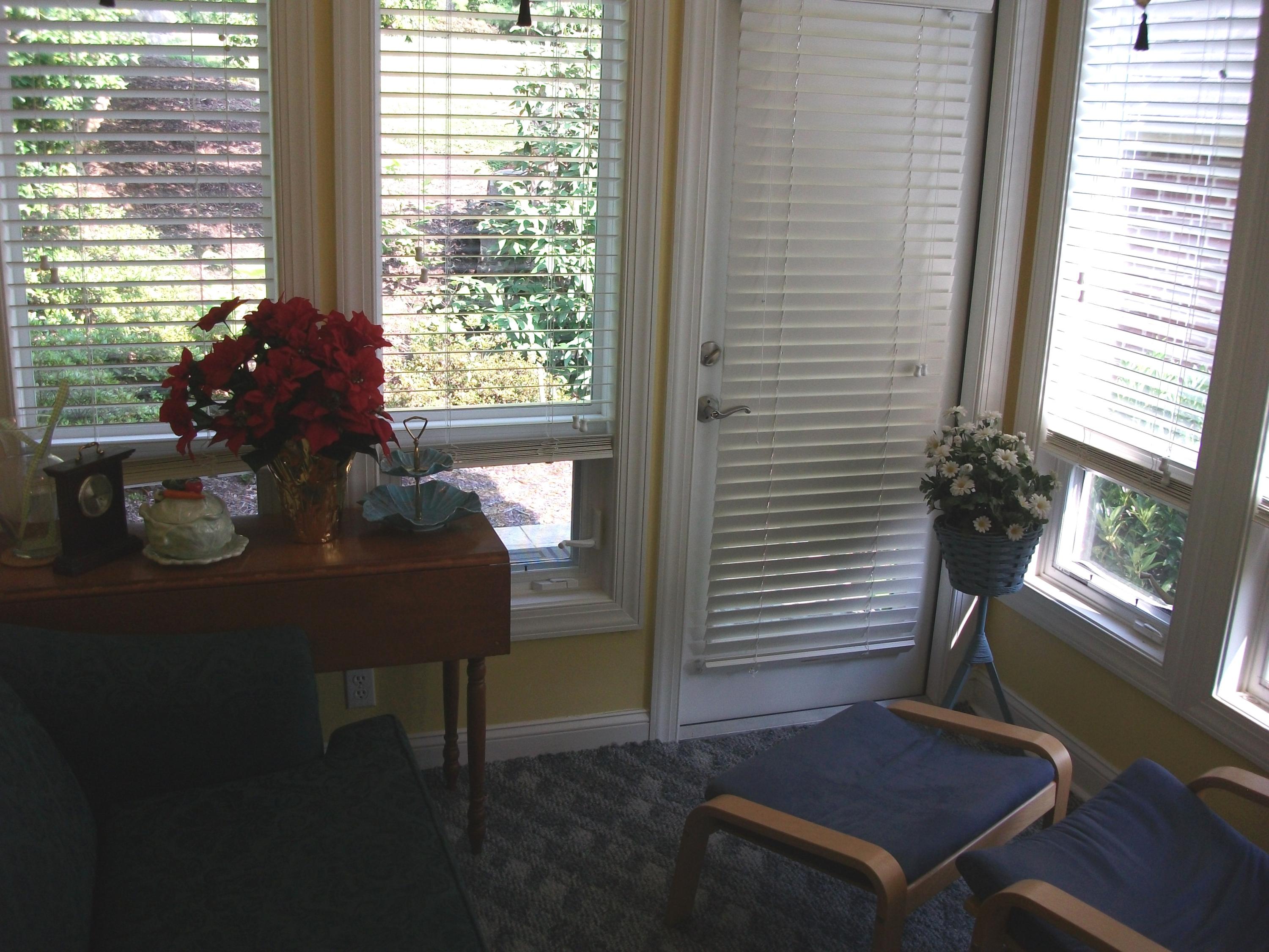 94 Stoney Mill Road Rocky Mount, VA 24151 - Photo 10 of 24 a living room with furniture and a window