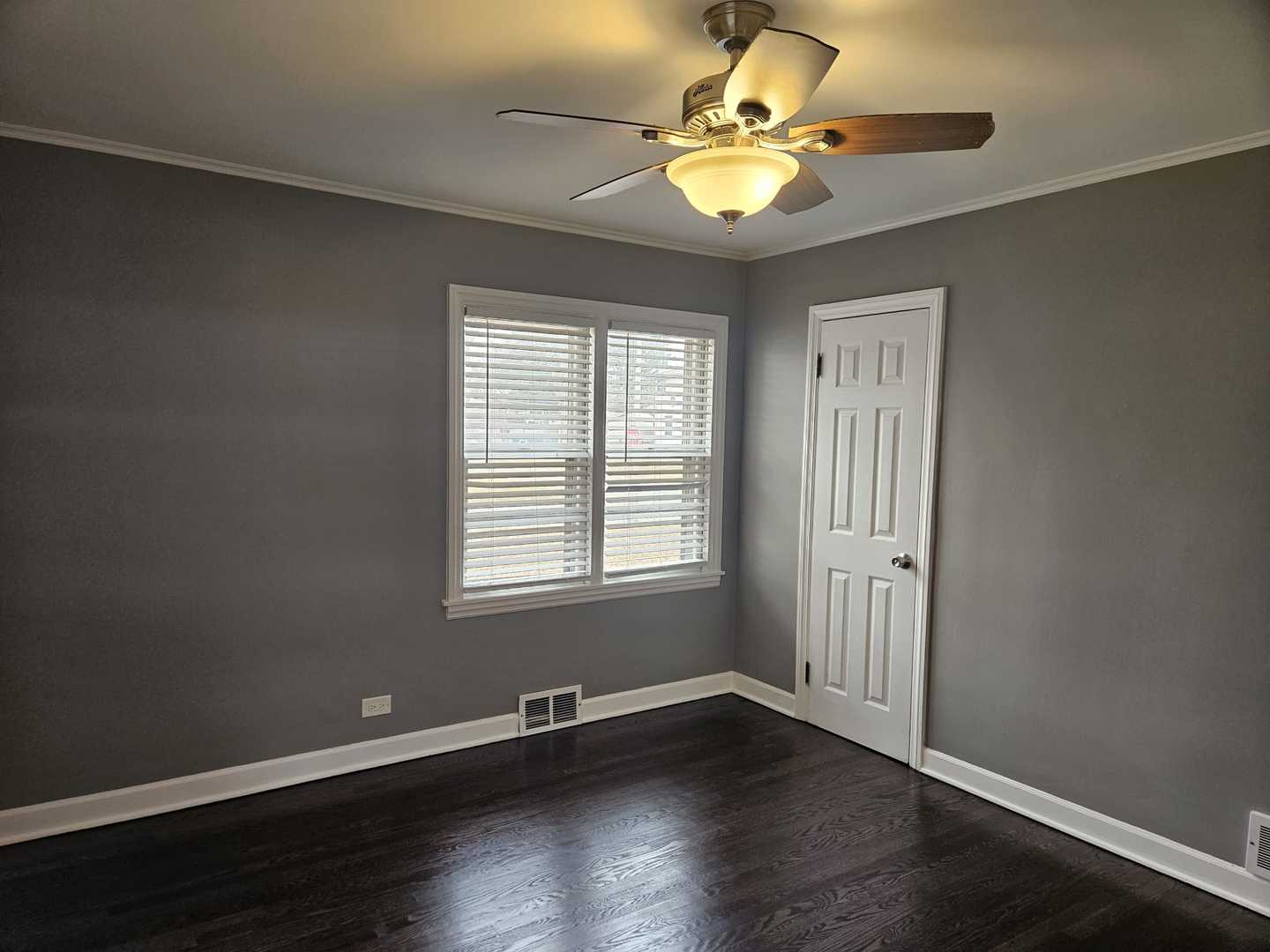 45 North Wisconsin Avenue Addison, IL 60101 - Photo 15 of 16