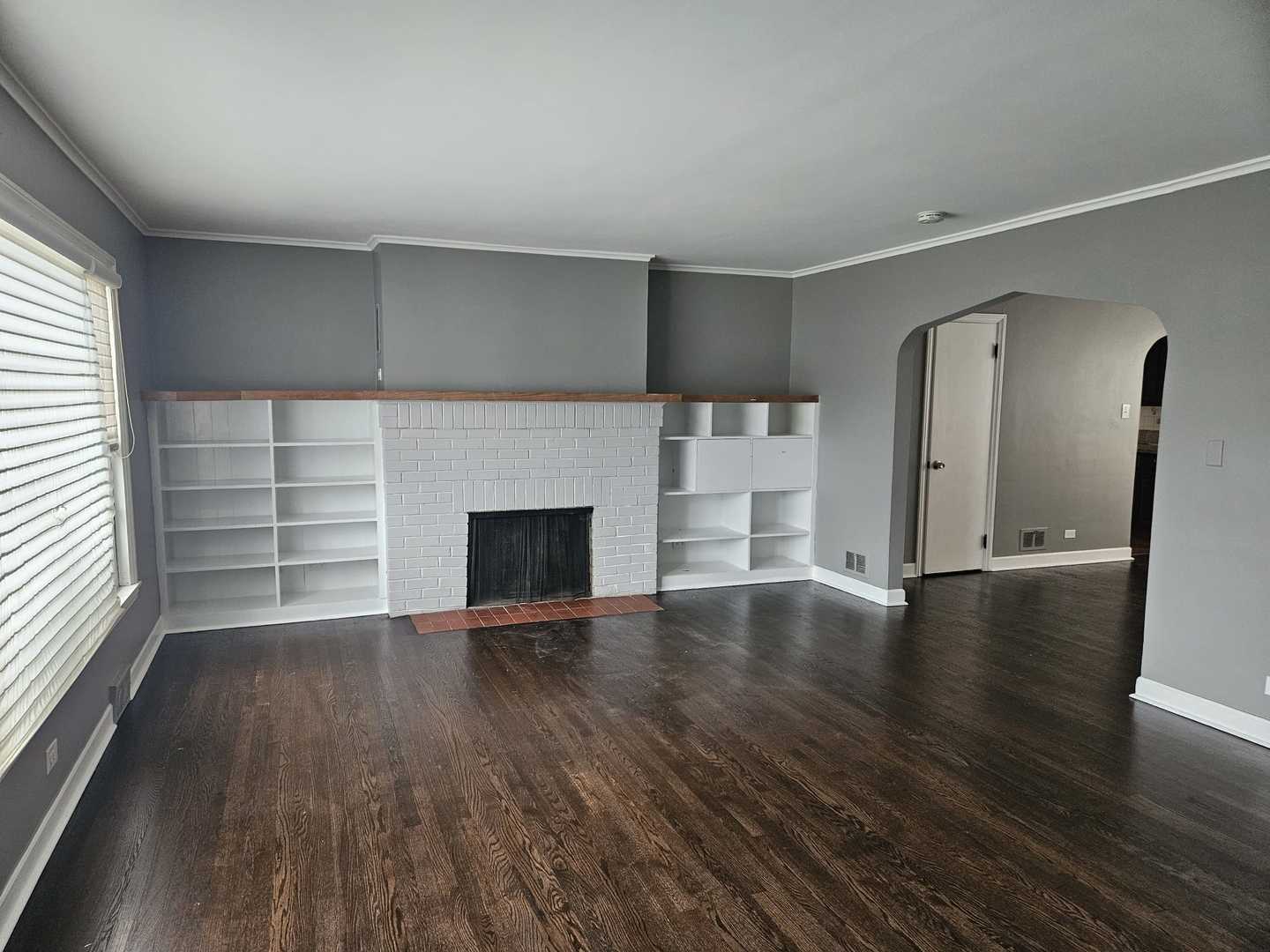 45 North Wisconsin Avenue Addison, IL 60101 - Photo 5 of 16