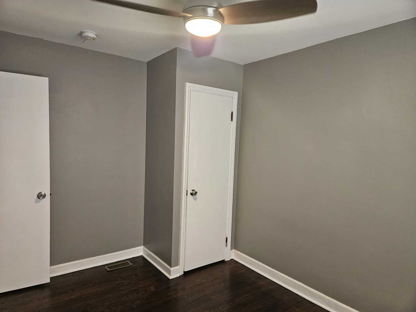 45 North Wisconsin Avenue Addison, IL 60101 - Photo 9 of 16