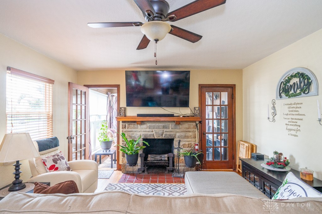 102 East Home Road Springfield, OH 45504 - Photo 4 of 45
