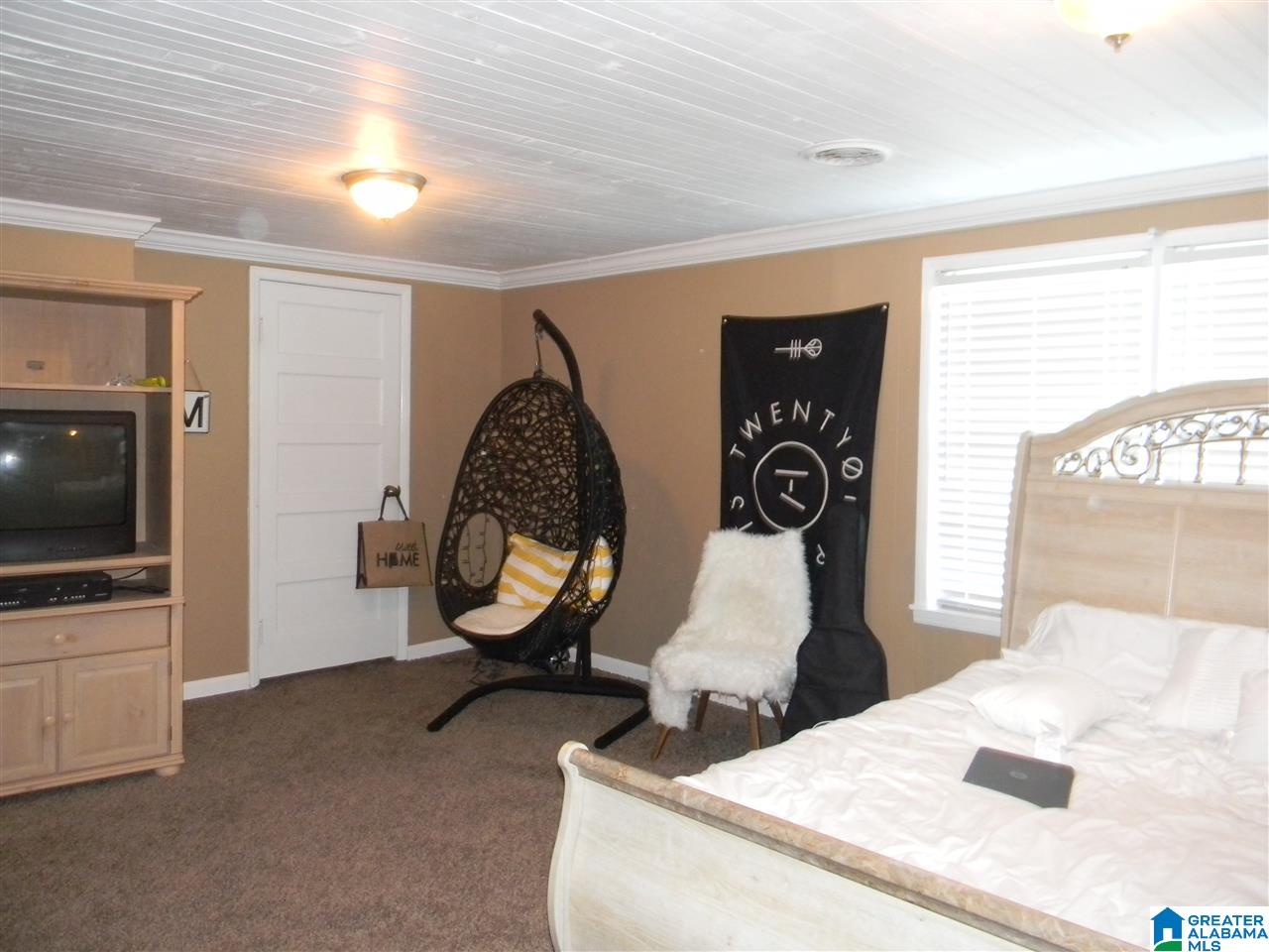 1161 Wallstown Road Hayden, AL 35079 - Photo 12 of 31