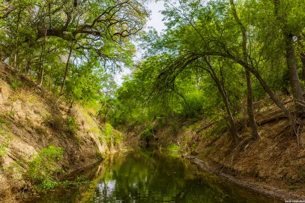 $1,500,000 | 994 Marburger Road, Crystal City, TX 78839