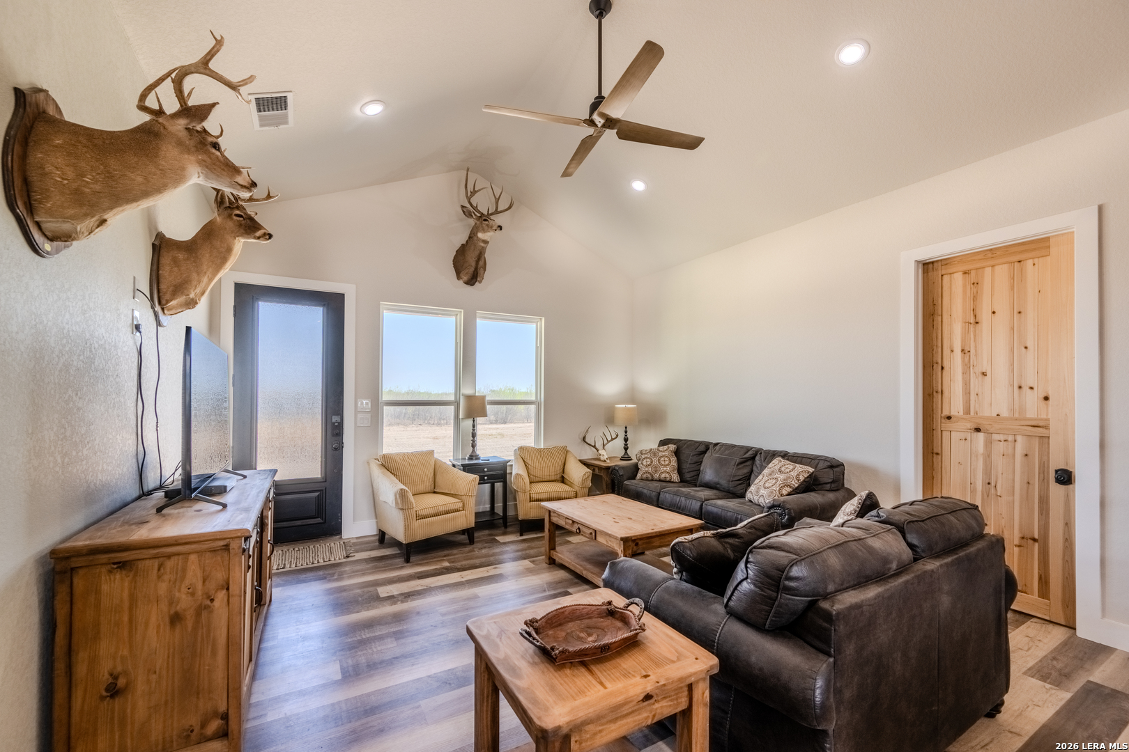 994 Marburger Road Crystal City, TX 78839 - Photo 16 of 47