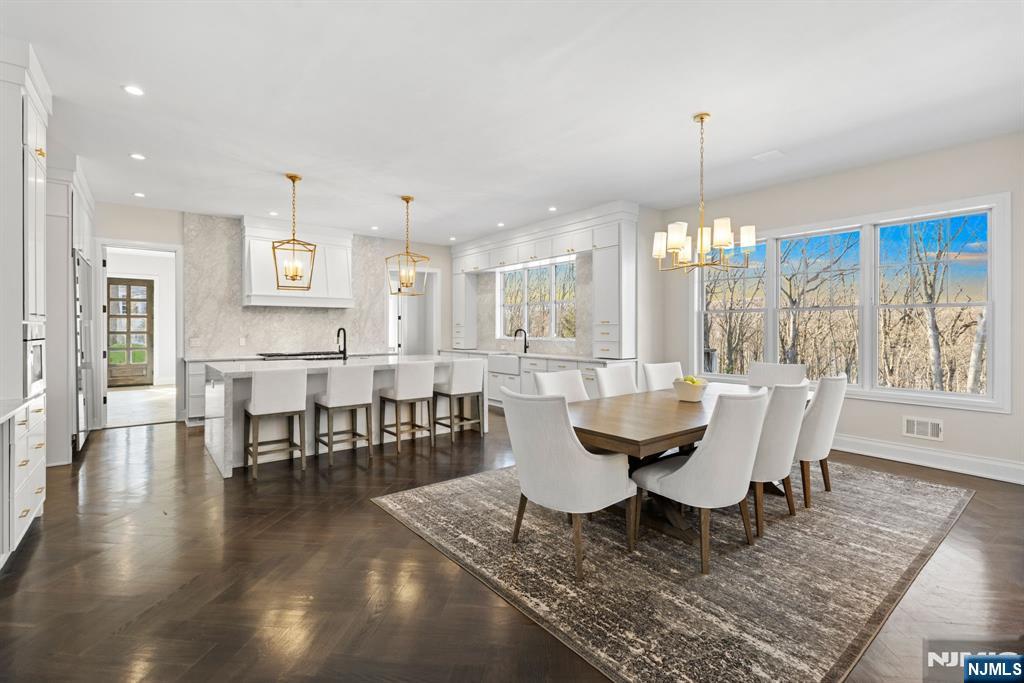 396 Knollwood Road Ridgewood, NJ 07450 - Photo 11 of 50