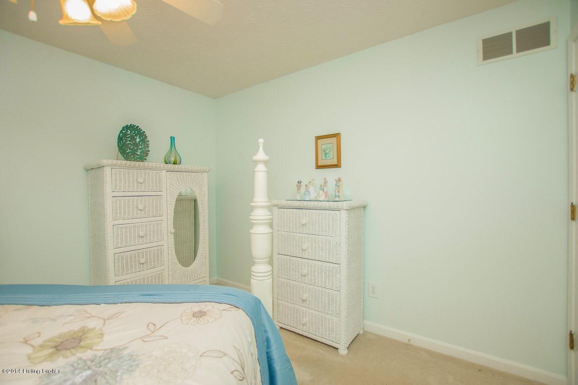 100 Spinpointe Road Fisherville, KY 40023 - Photo 55 of 83 Bedroom 1 4