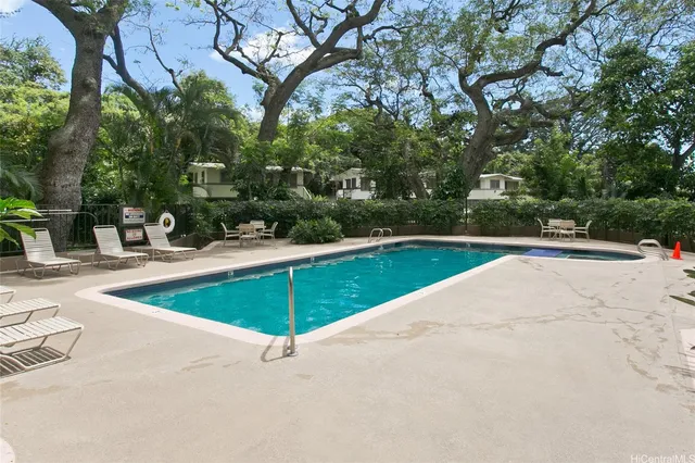 $285,000 | 55 South Judd Street, Unit 705, Honolulu, HI 96817