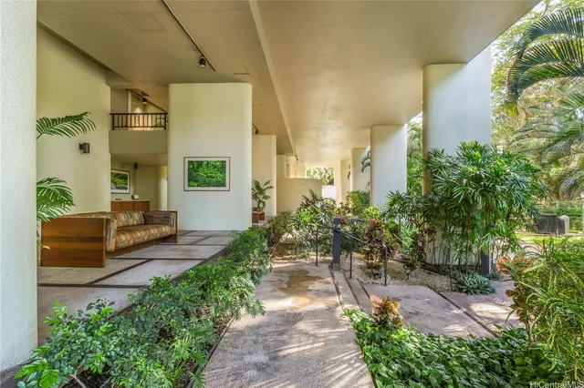 $285,000 | 55 South Judd Street, Unit 705, Honolulu, HI 96817