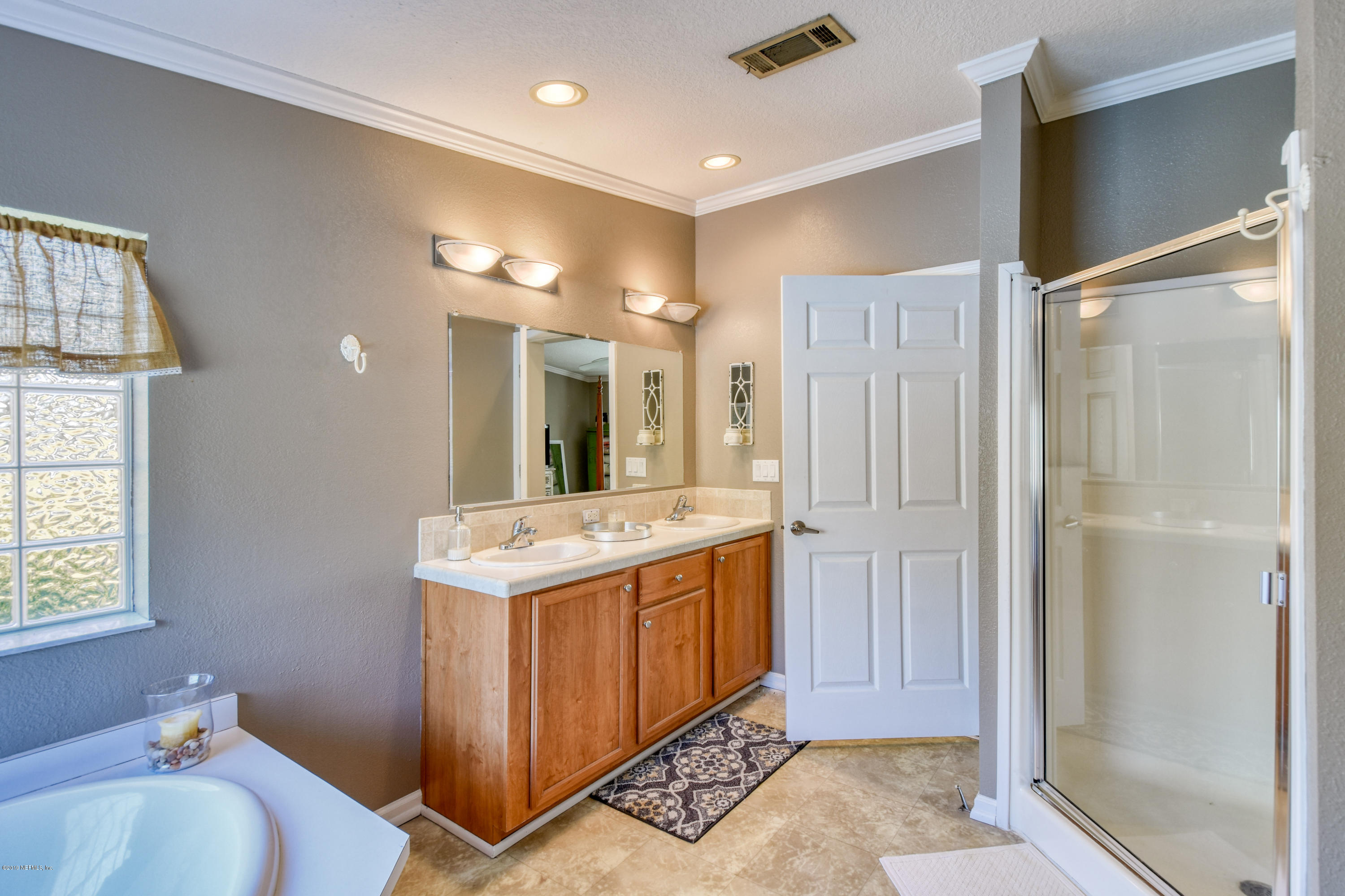 206 Comer Road Palatka, FL 32177 - Photo 19 of 32 Master Bath
