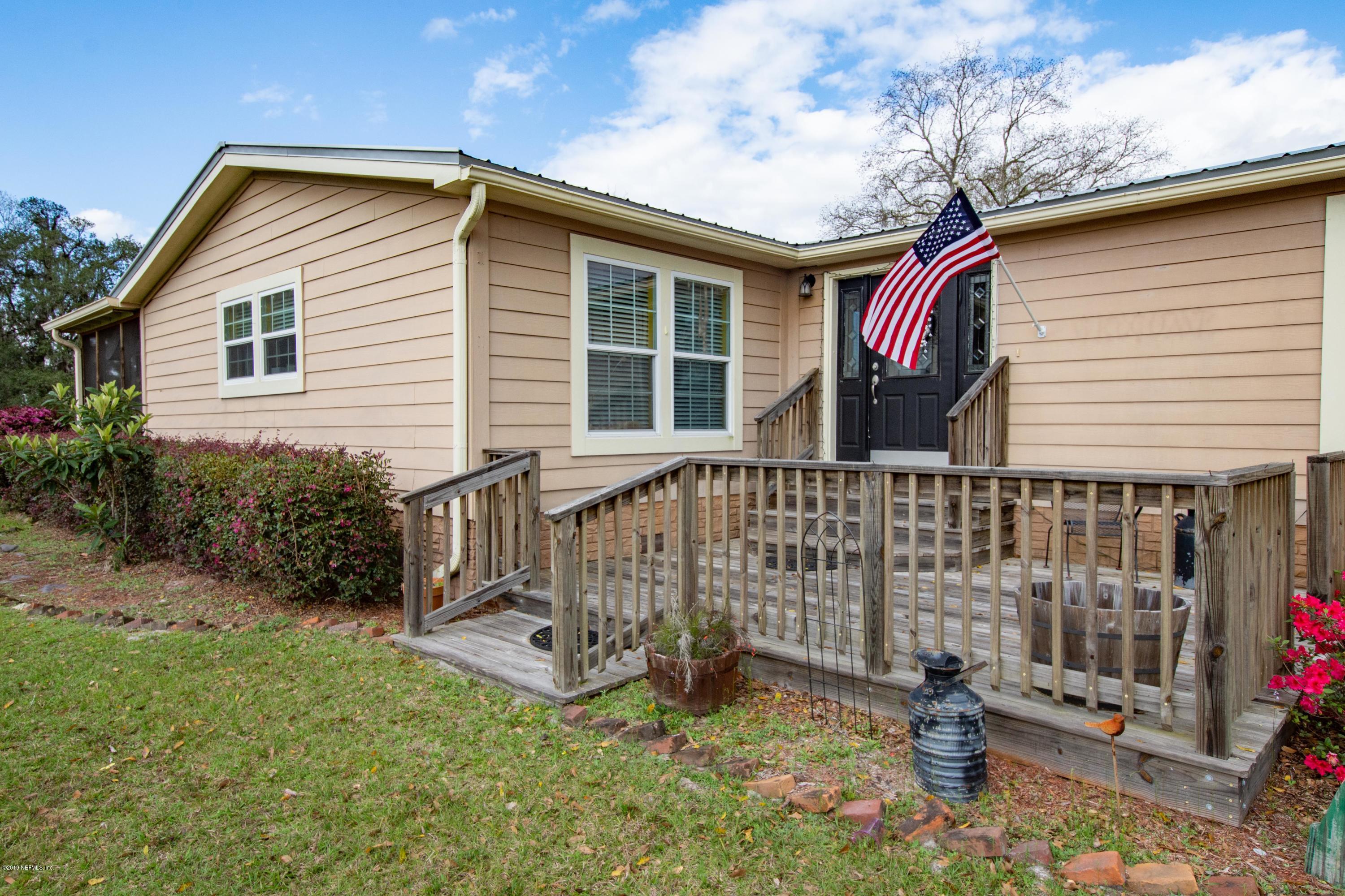 206 Comer Road Palatka, FL 32177 - Photo 2 of 32 Front entry