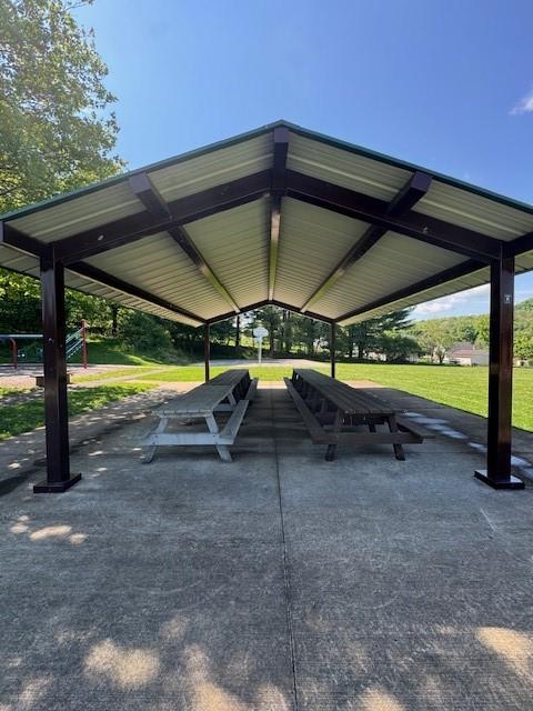 1003 Rural Ridge Drive Cheswick, PA 15024 - Photo 27 of 30 a view of an outdoor sitting area