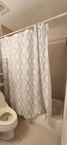 a view of entryway and hall