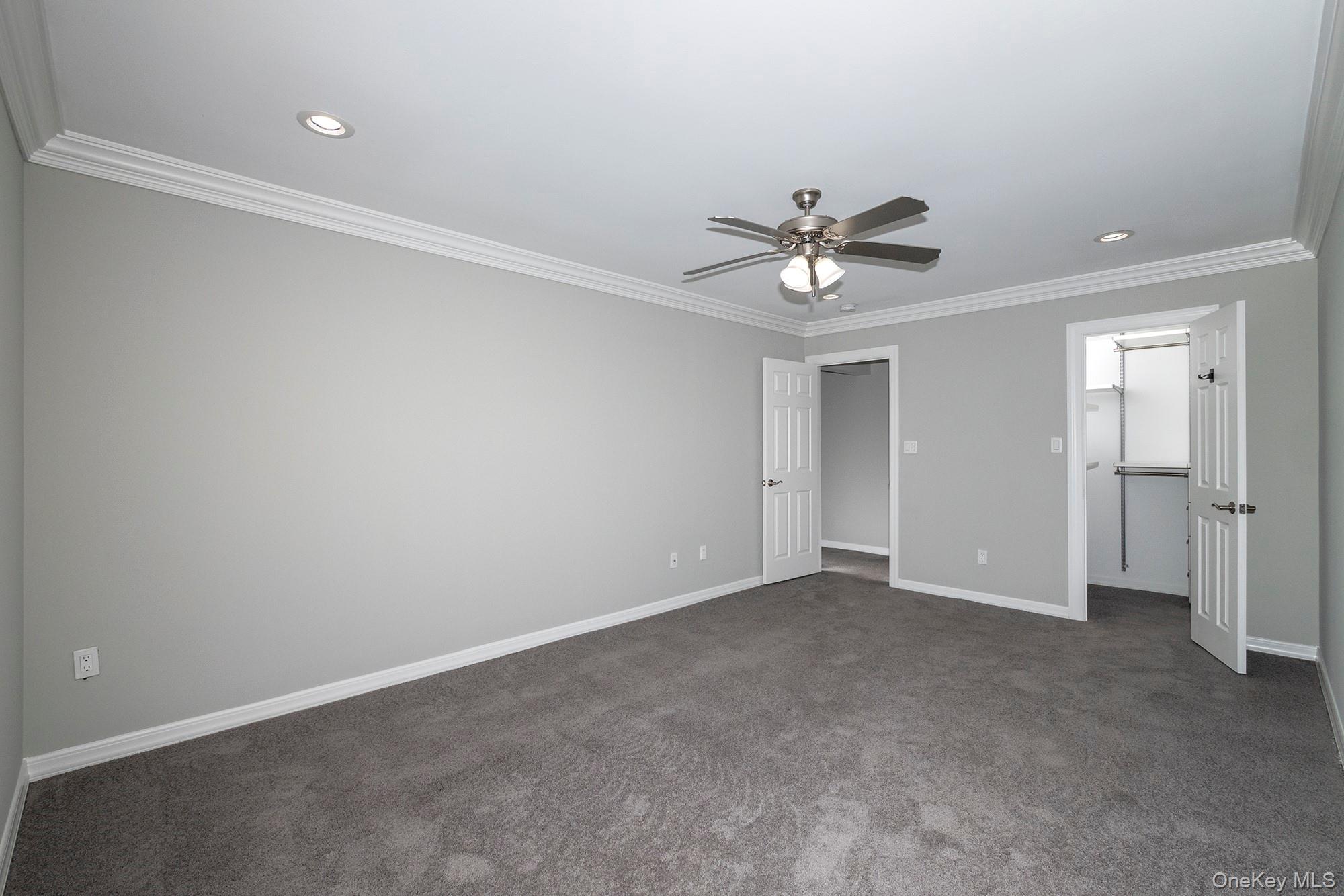 425 Newbridge Road, Unit 24 East Meadow, NY 11554 - Photo 6 of 7