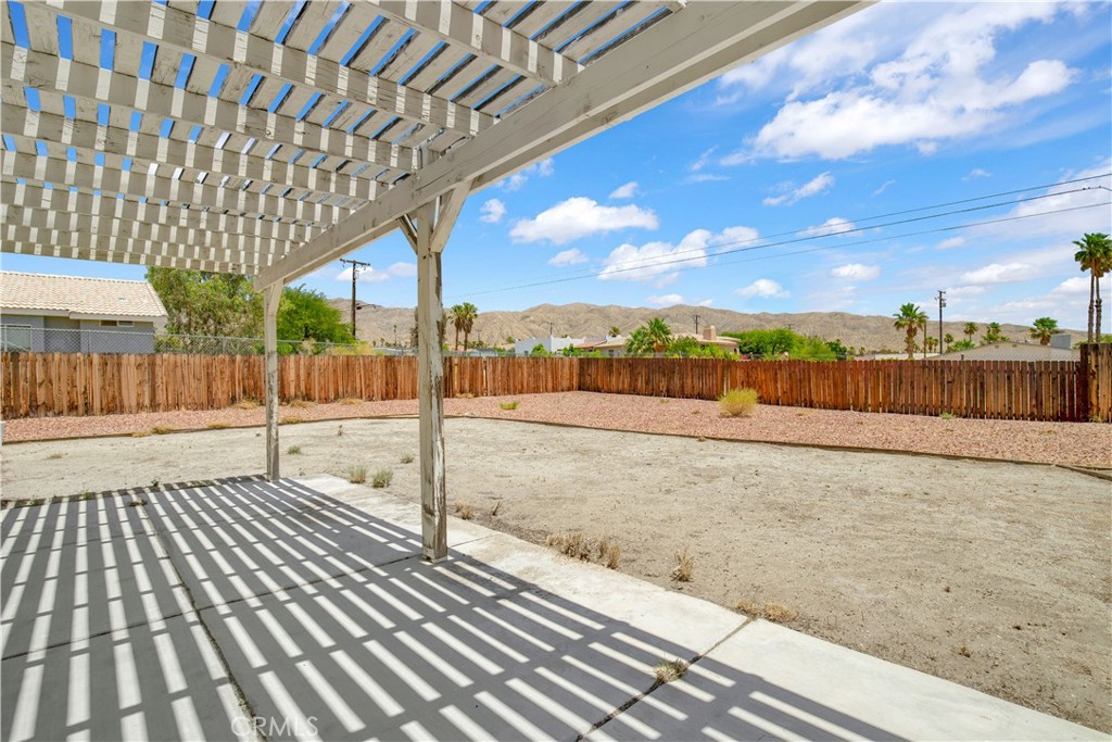 10468 Santa Cruz Road Desert Hot Springs, CA 92240 - Photo 25 of 29