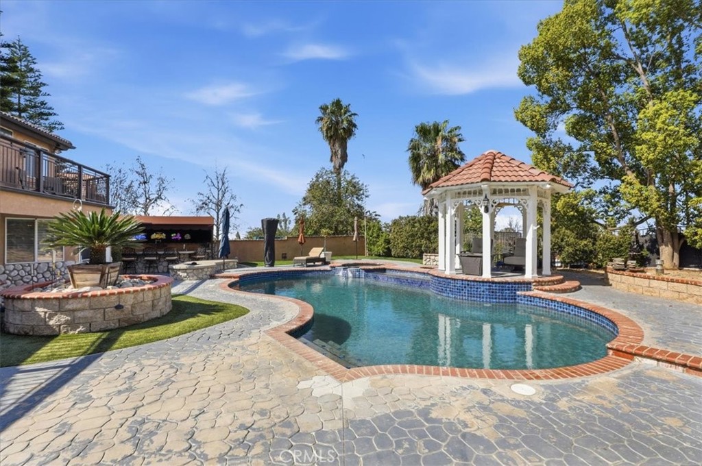 1210 Versailles Circle Riverside, CA 92506 - Photo 66 of 75