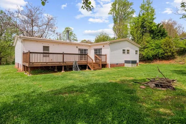 $1,750 | 372 Porter Springs Road, Dahlonega, GA 30533