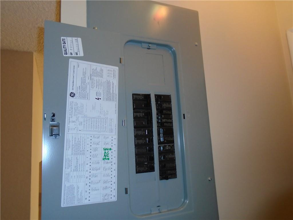 533 Banks Road Margate, FL 33063 - Photo 21 of 31 view of cabinet