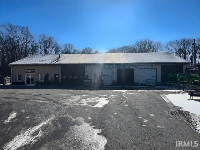 $749,900 | 3325 East Market Street, Logansport, IN 46947