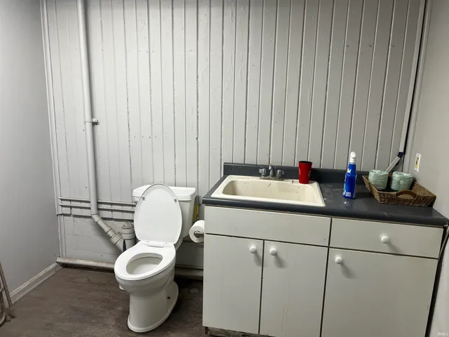 $749,900 | 3325 East Market Street, Logansport, IN 46947