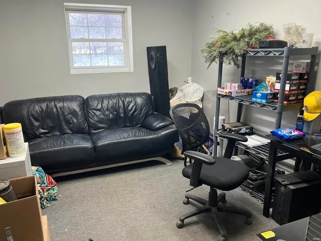 $749,900 | 3325 East Market Street, Logansport, IN 46947