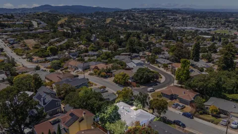 $1,795,000 | 321 La Casa Avenue, San Mateo, CA 94403