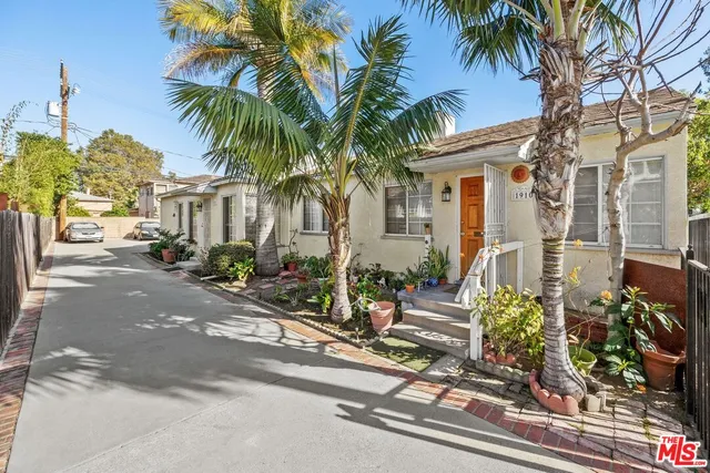 $999,000 | 1910 Colby Avenue, Los Angeles, CA 90025