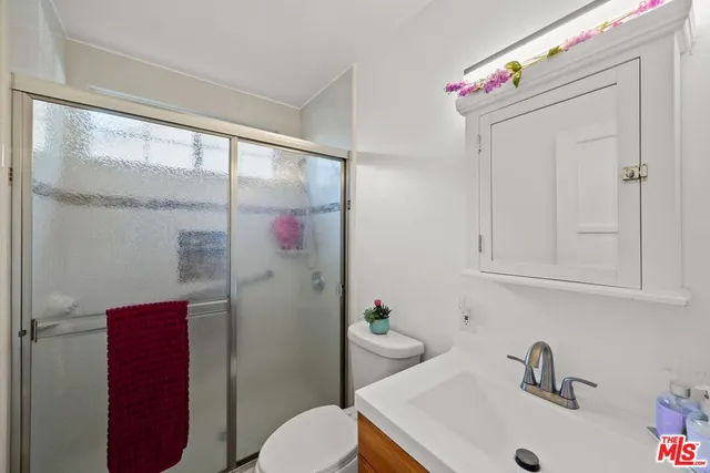 $999,000 | 1910 Colby Avenue, Los Angeles, CA 90025