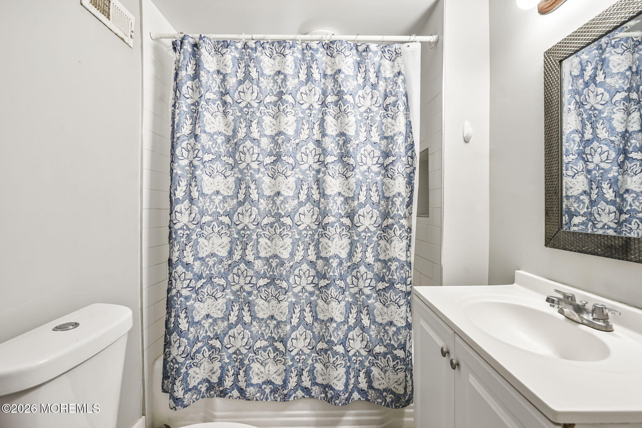 21 Broadway Road Freehold, NJ 07728 - Photo 10 of 17 12-web-or-mls-DSC08704