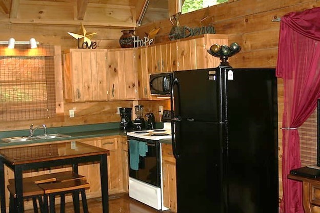 2468 North School House Gap Road Sevierville, TN 37876 - Photo 6 of 19