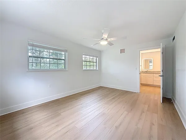 $2,300 | 200 Country Club Drive, Unit 1301, Largo, FL 33771