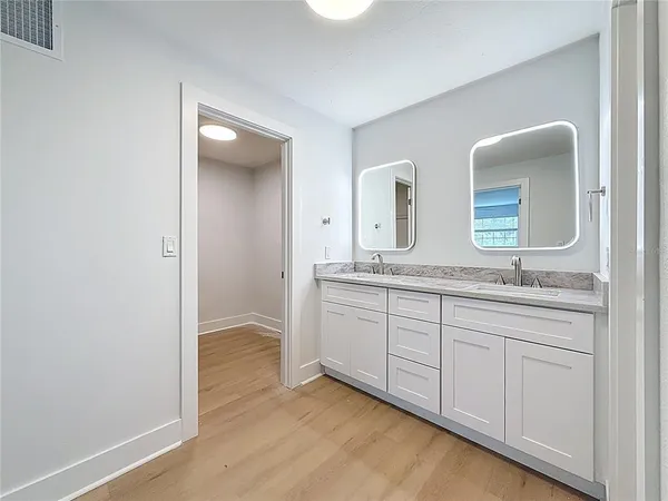 $2,300 | 200 Country Club Drive, Unit 1301, Largo, FL 33771