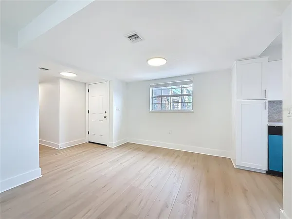 $2,300 | 200 Country Club Drive, Unit 1301, Largo, FL 33771