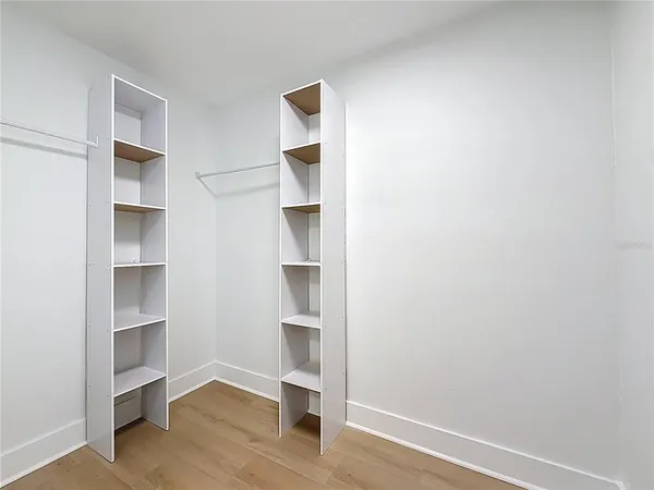 $2,300 | 200 Country Club Drive, Unit 1301, Largo, FL 33771