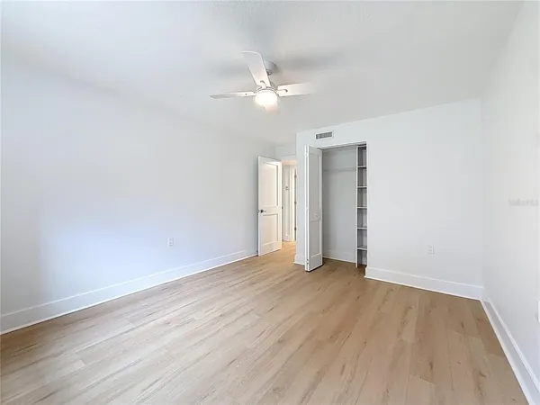 $2,300 | 200 Country Club Drive, Unit 1301, Largo, FL 33771