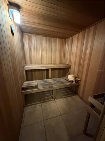 $2,300 | 200 Country Club Drive, Unit 1301, Largo, FL 33771