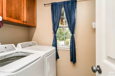 $379,700 | 504 North Monterey Way, Lawrence, KS 66049