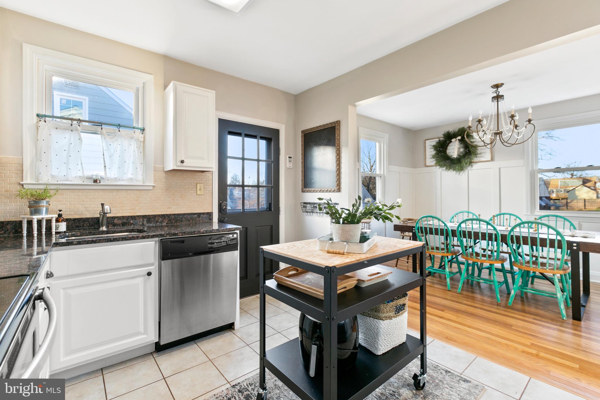 517 Cleveland Road Linthicum, MD 21090 - Photo 17 of 37