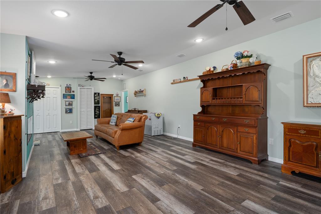 4235 Allen Road Zephyrhills, FL 33541 - Photo 37 of 62 Gallery Image 37