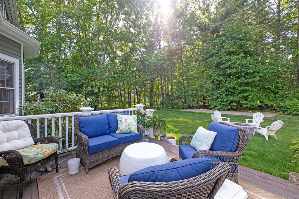 11 Jones Road Middleton, MA 01949 - Photo 32 of 38