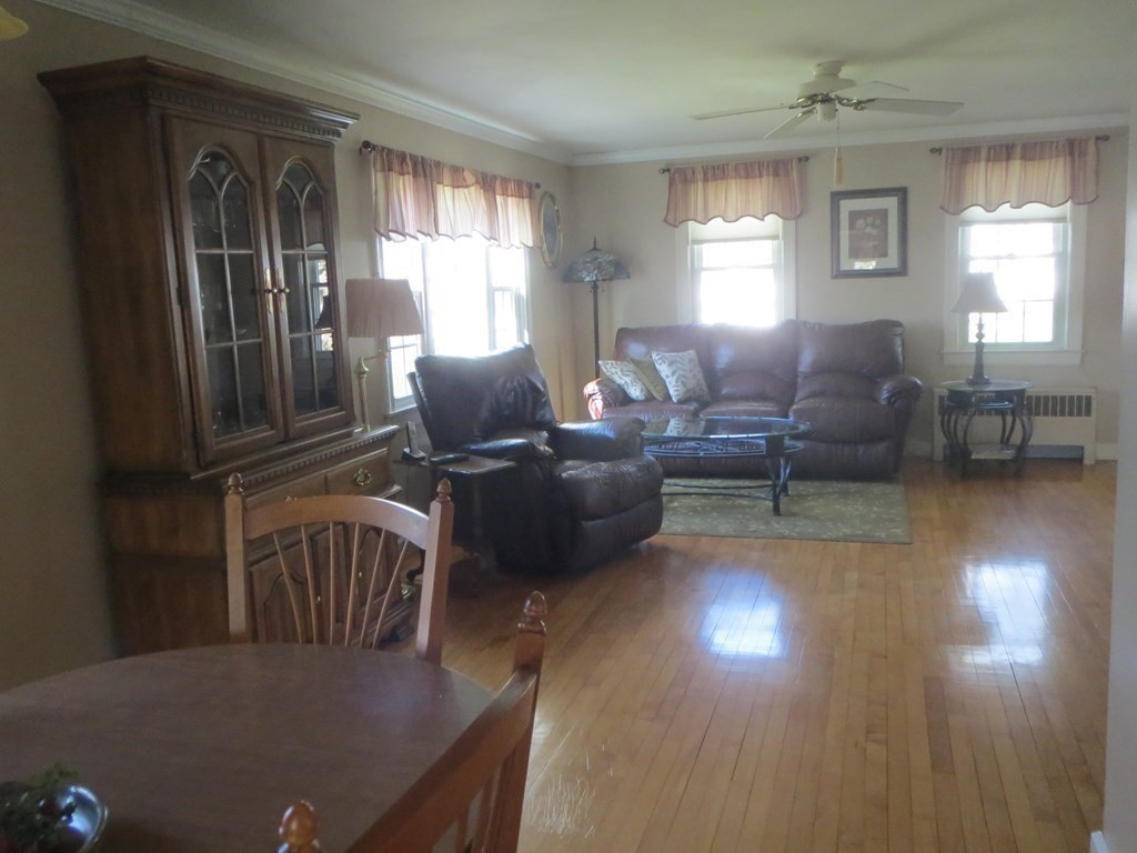61 Bickford Hill Road Gardner, MA 01440 - Photo 8 of 34 Gallery Image 8