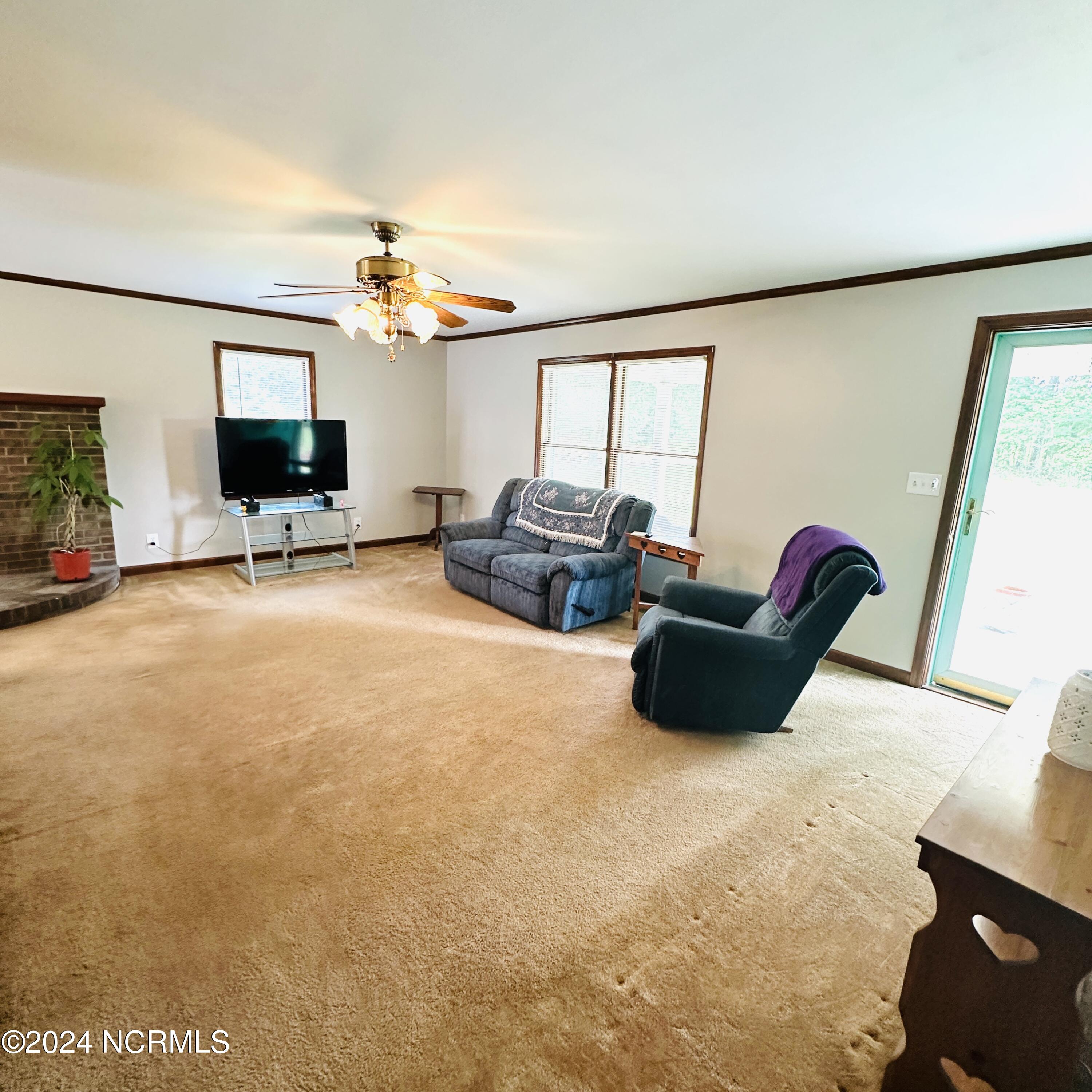 216 Hickory Fork Road Edenton, NC 27932 - Photo 5 of 18 IMG_1508