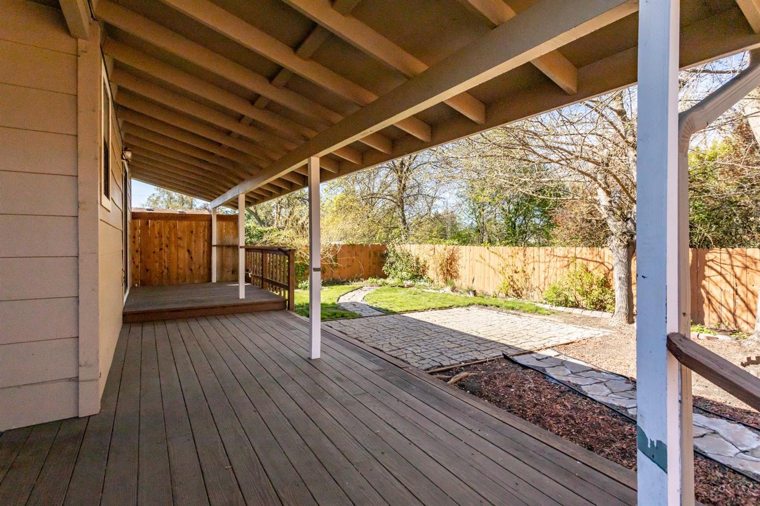 820 Crestbrook Road Medford, OR 97504 - Photo 34 of 34 Great Covered Porch for relaxing and ent