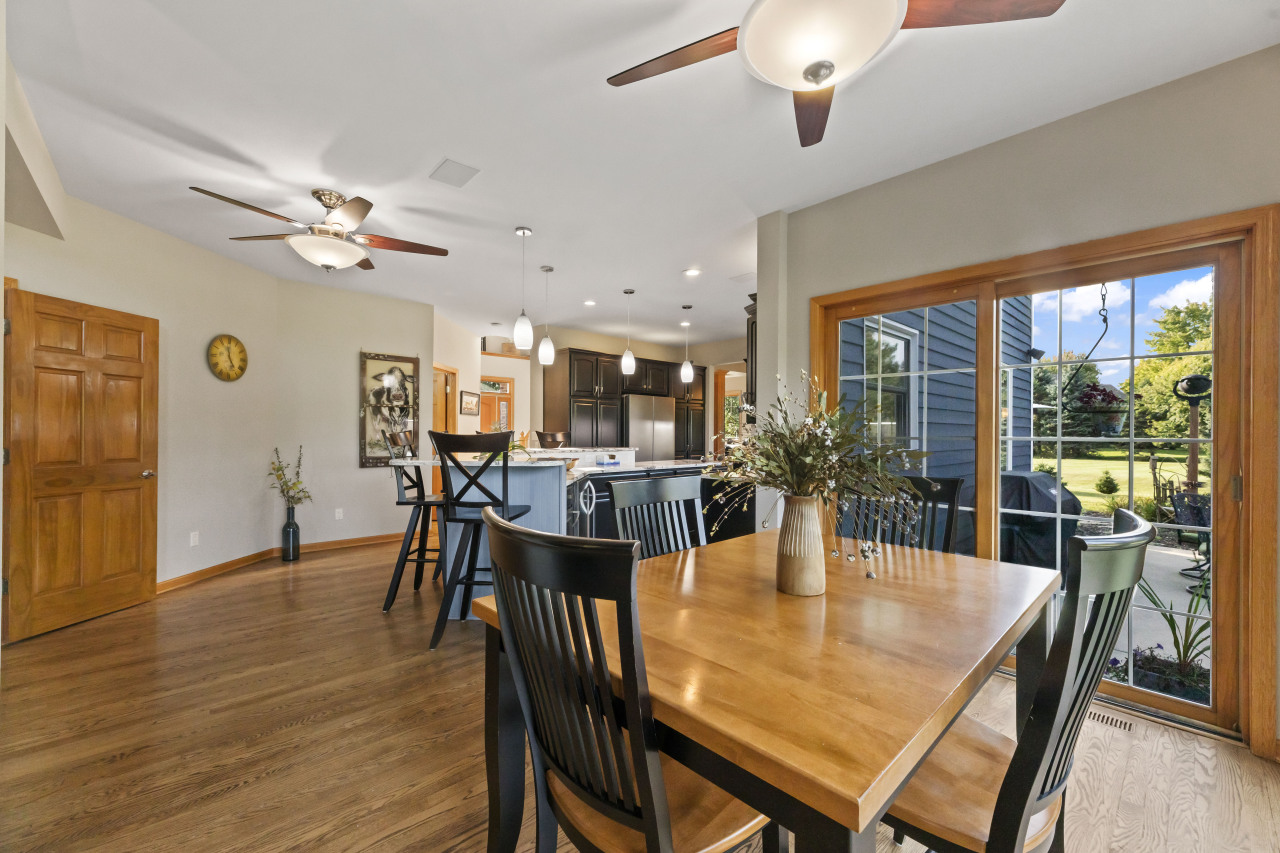 628 Sedge Meadow Court Summit, WI 53066 - Photo 13 of 41 Dinette Area