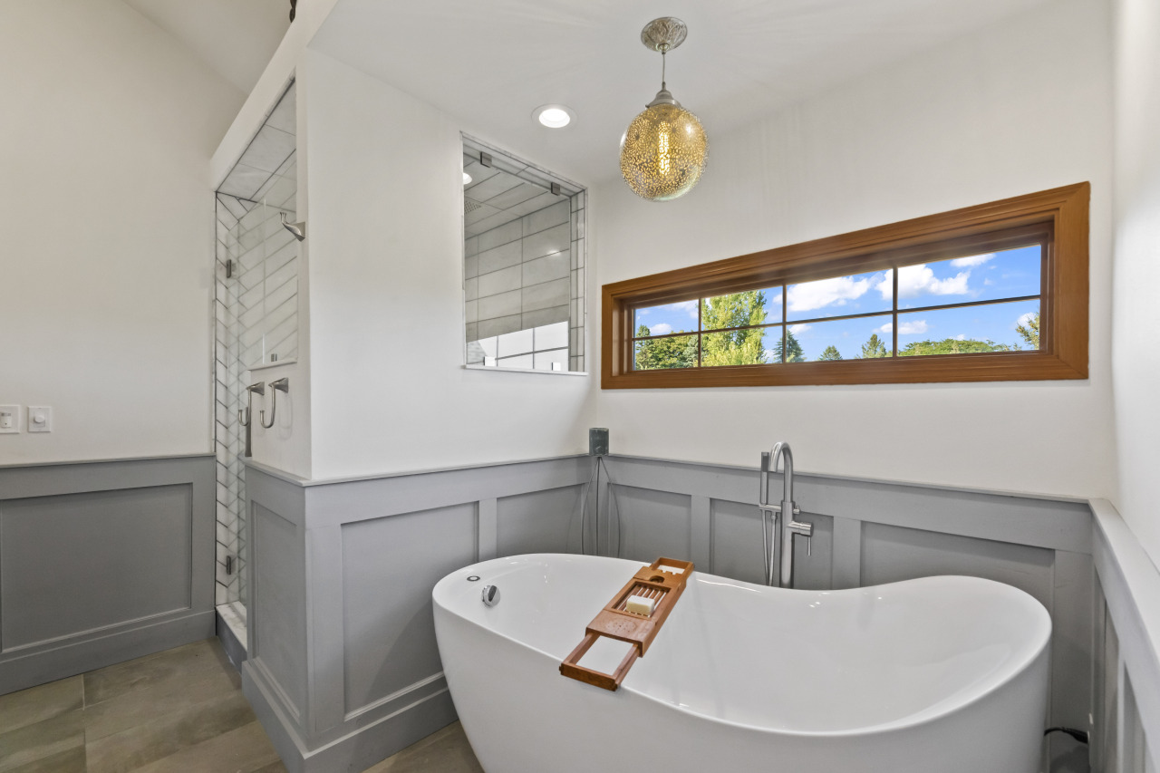 628 Sedge Meadow Court Summit, WI 53066 - Photo 24 of 41 Master bath