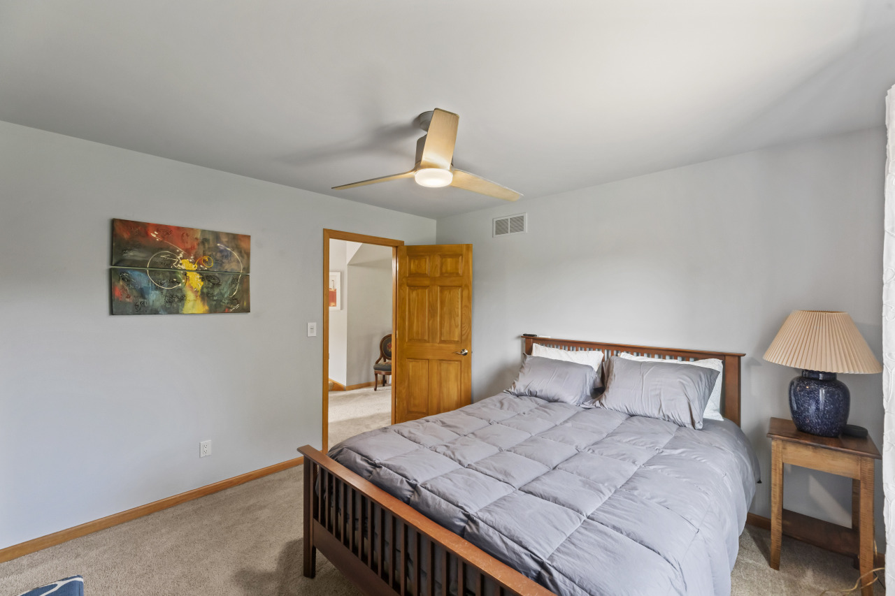 628 Sedge Meadow Court Summit, WI 53066 - Photo 31 of 41 Bedroom