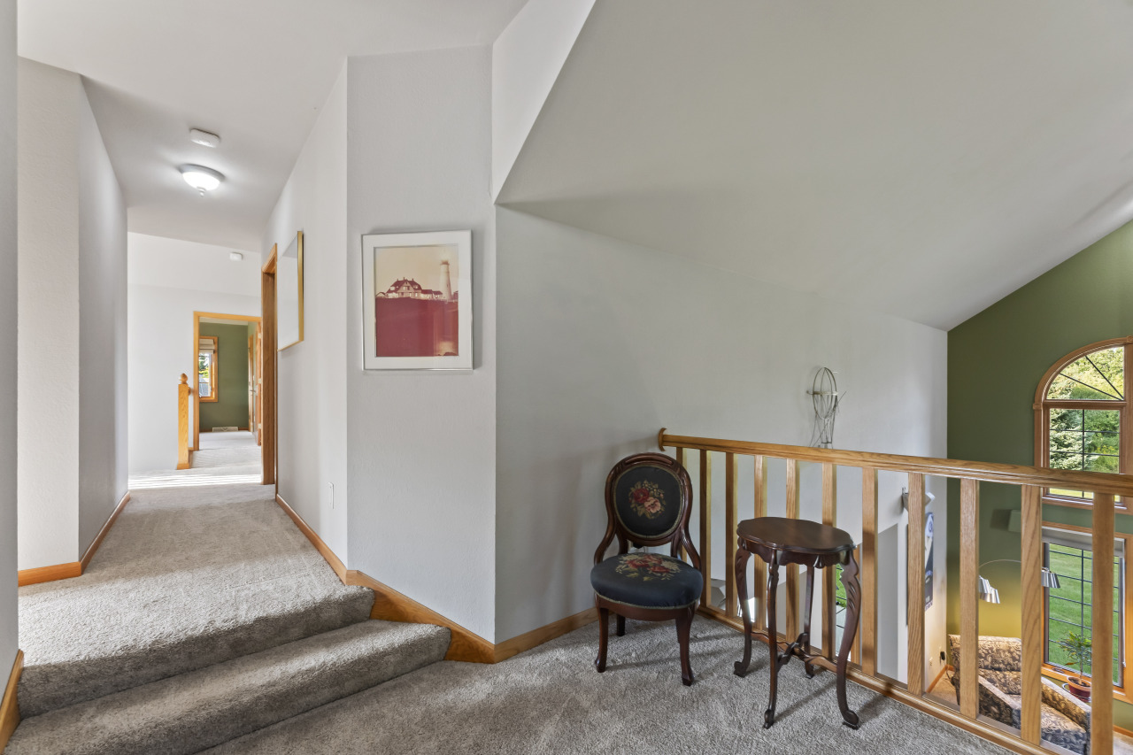 628 Sedge Meadow Court Summit, WI 53066 - Photo 32 of 41 Upper Hall