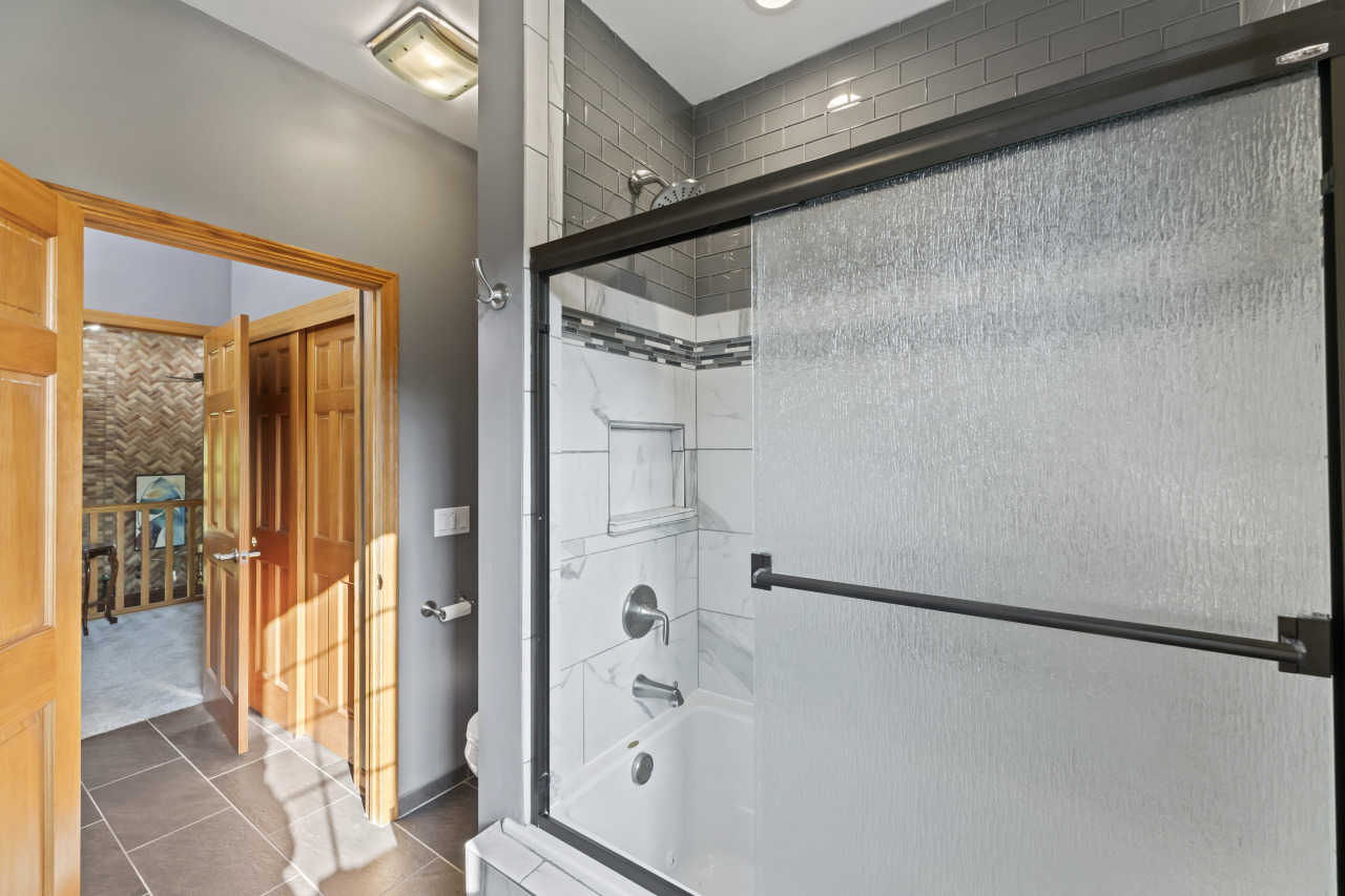 628 Sedge Meadow Court Summit, WI 53066 - Photo 34 of 41 Hall Bath Upper Level