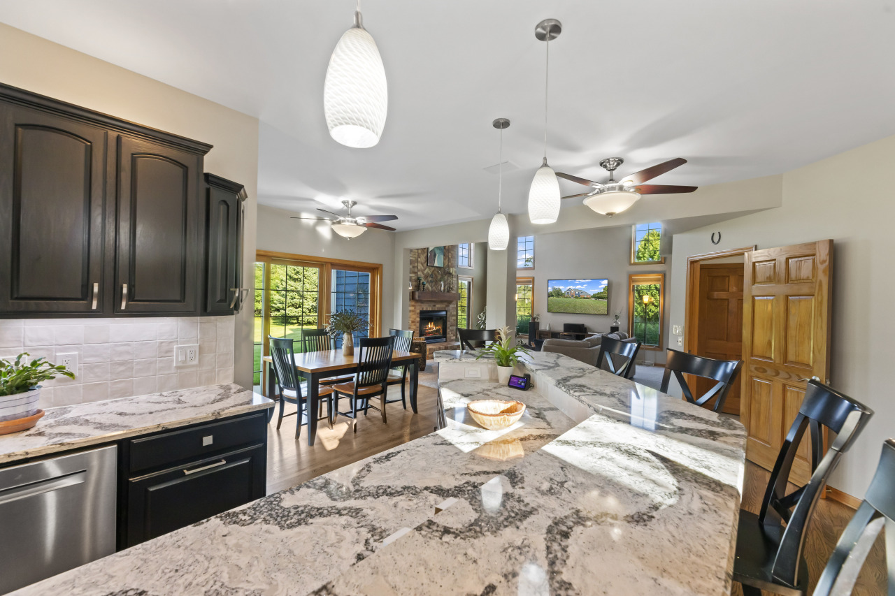 628 Sedge Meadow Court Summit, WI 53066 - Photo 8 of 41 Beautiful Granite Counters