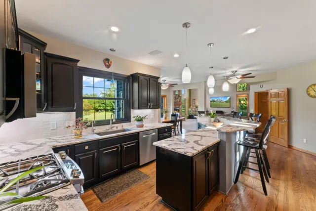 $779,900 | 628 Sedge Meadow Court, Summit, WI 53066