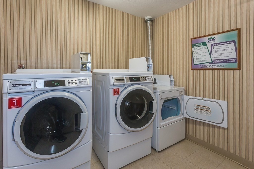 1006 Paradise Road, Unit PHO Swampscott, MA 01907 - Photo 27 of 27 a utility room with dryer and washer